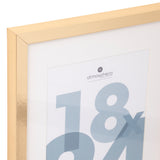 Decoratiune de perete, rama foto aurie 18x24 manu - Atmosphera