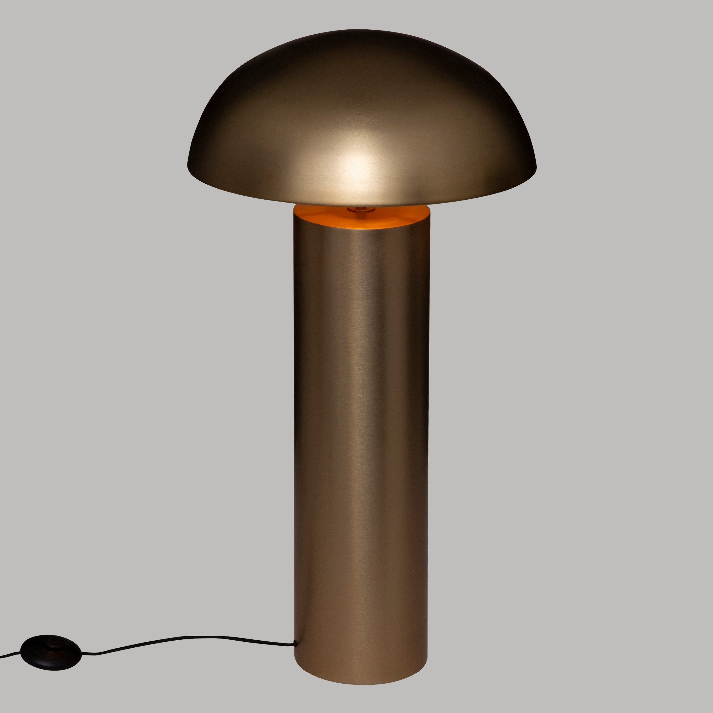 Lampadar cilindric in forma de ciuperca 100 cm inaltime metal auriu Atmosphera