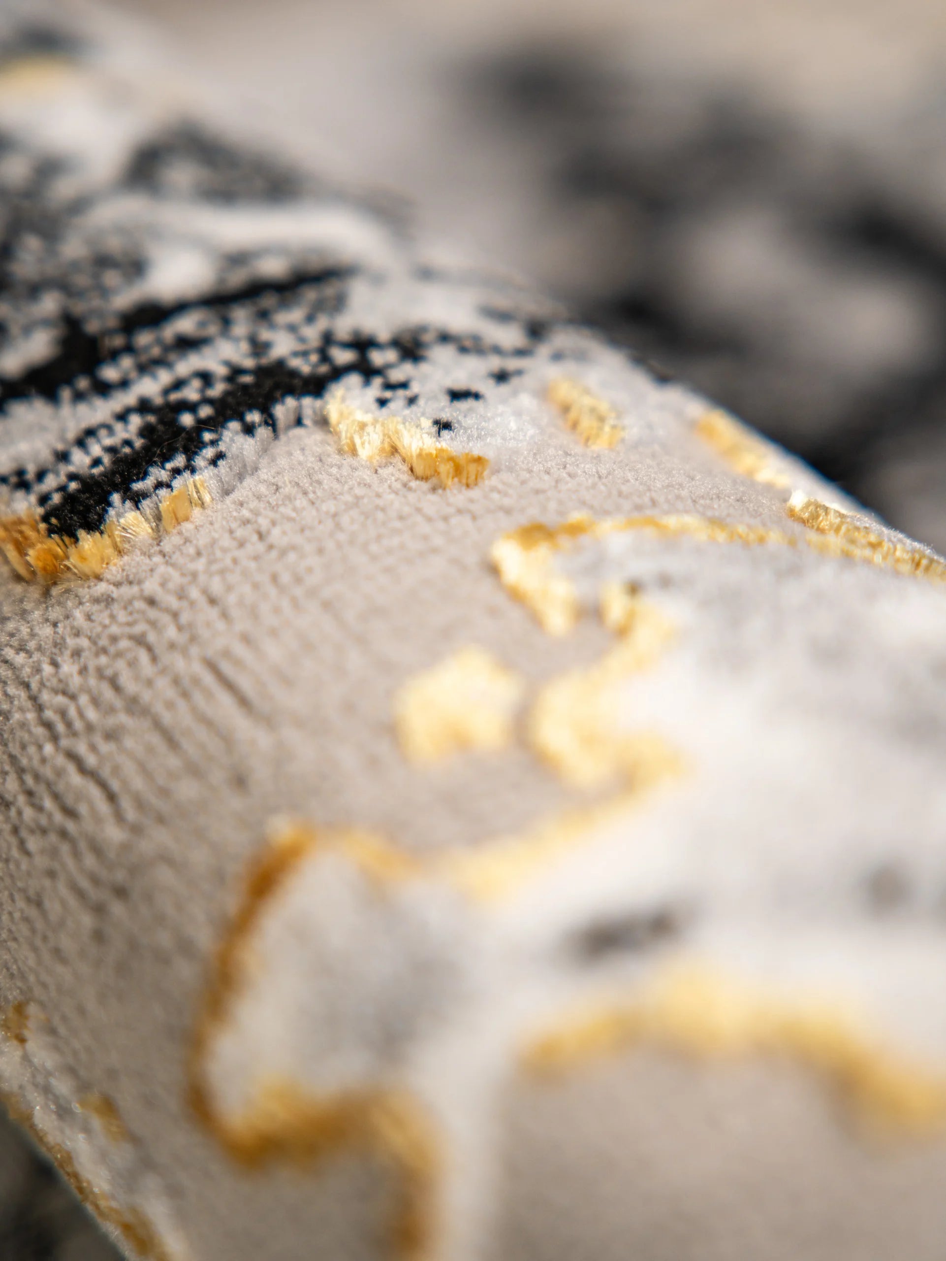 COVOR SOHO R9290 GREY / GOLD 200 X 300