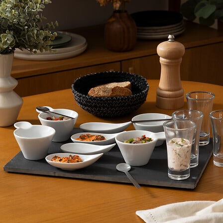 Set aperitiv 17 piese cu platou din ardezie, L 32 cm
