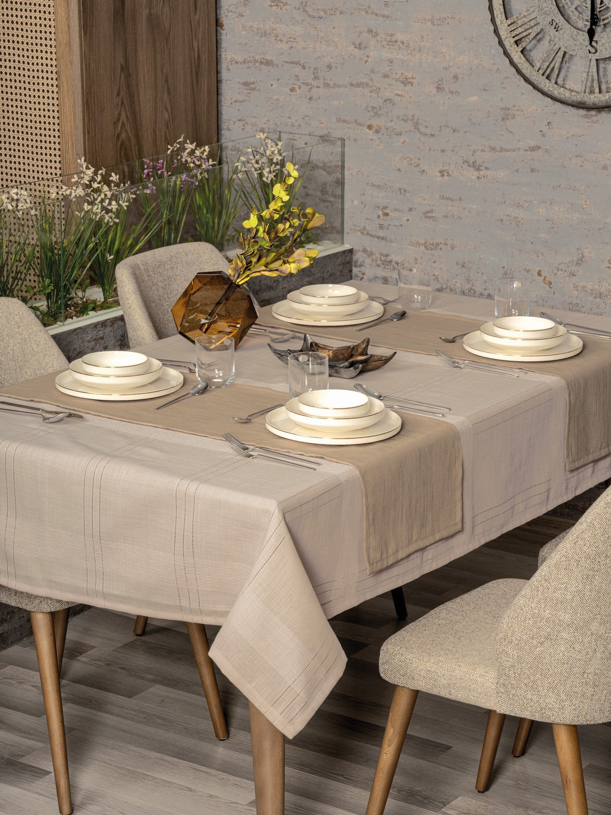 Set Fata de Masa Antique Jasmine Bej