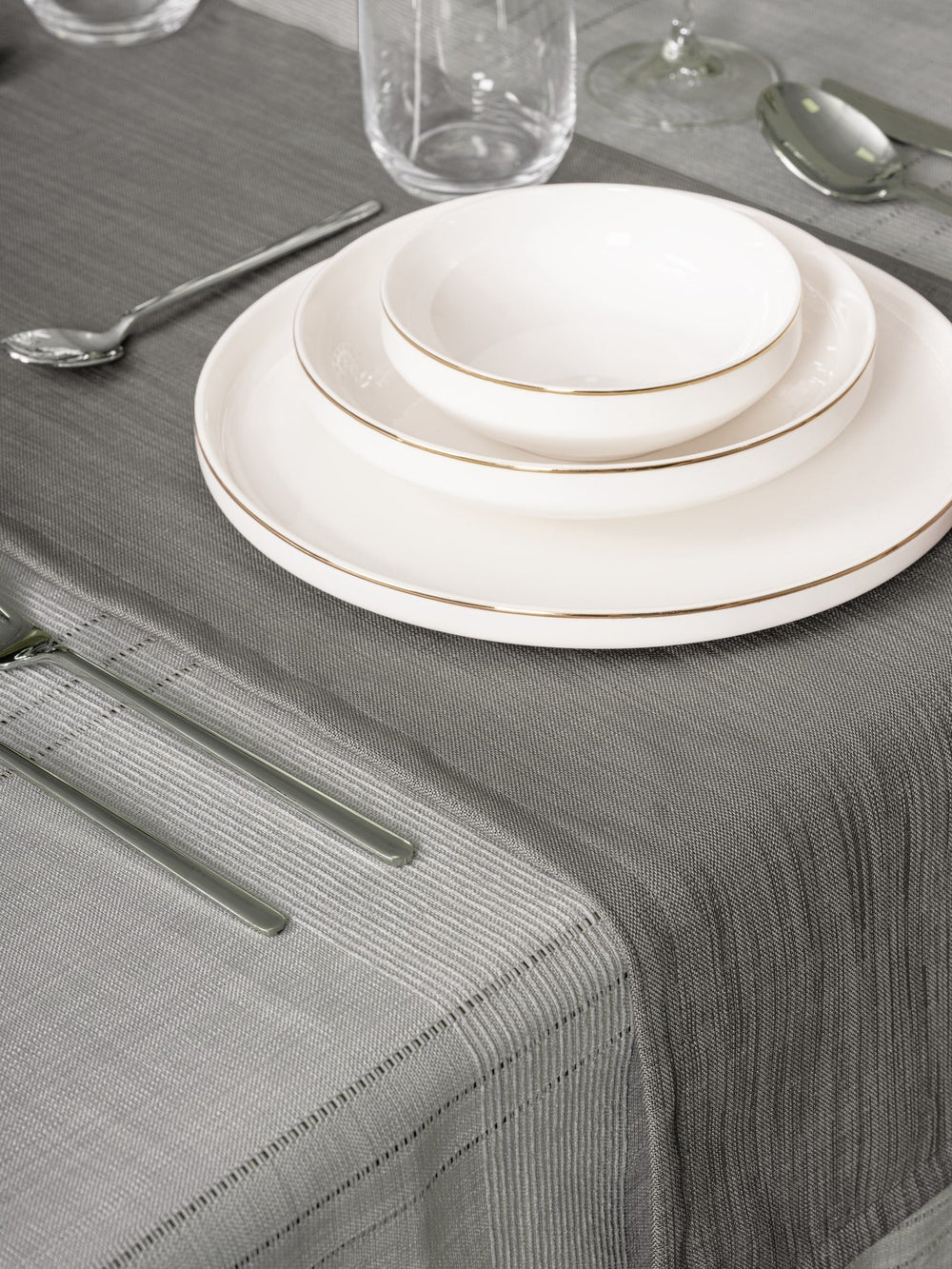 Set Fata de Masa Antique Jasmine Gri