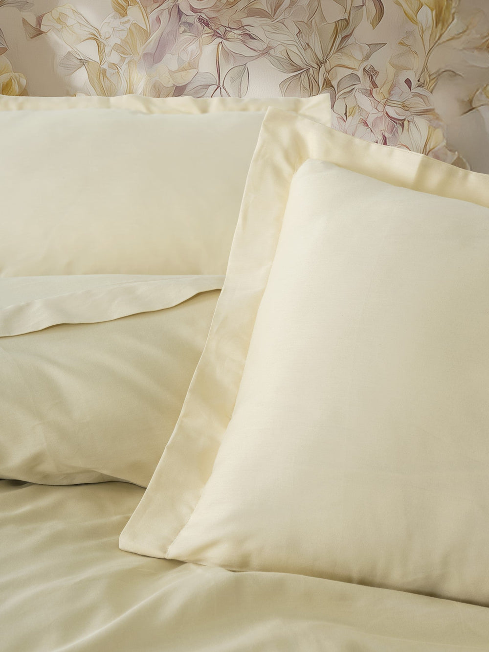 Lenjerie de Pat 2 Persoane din Satin Elegant Bej