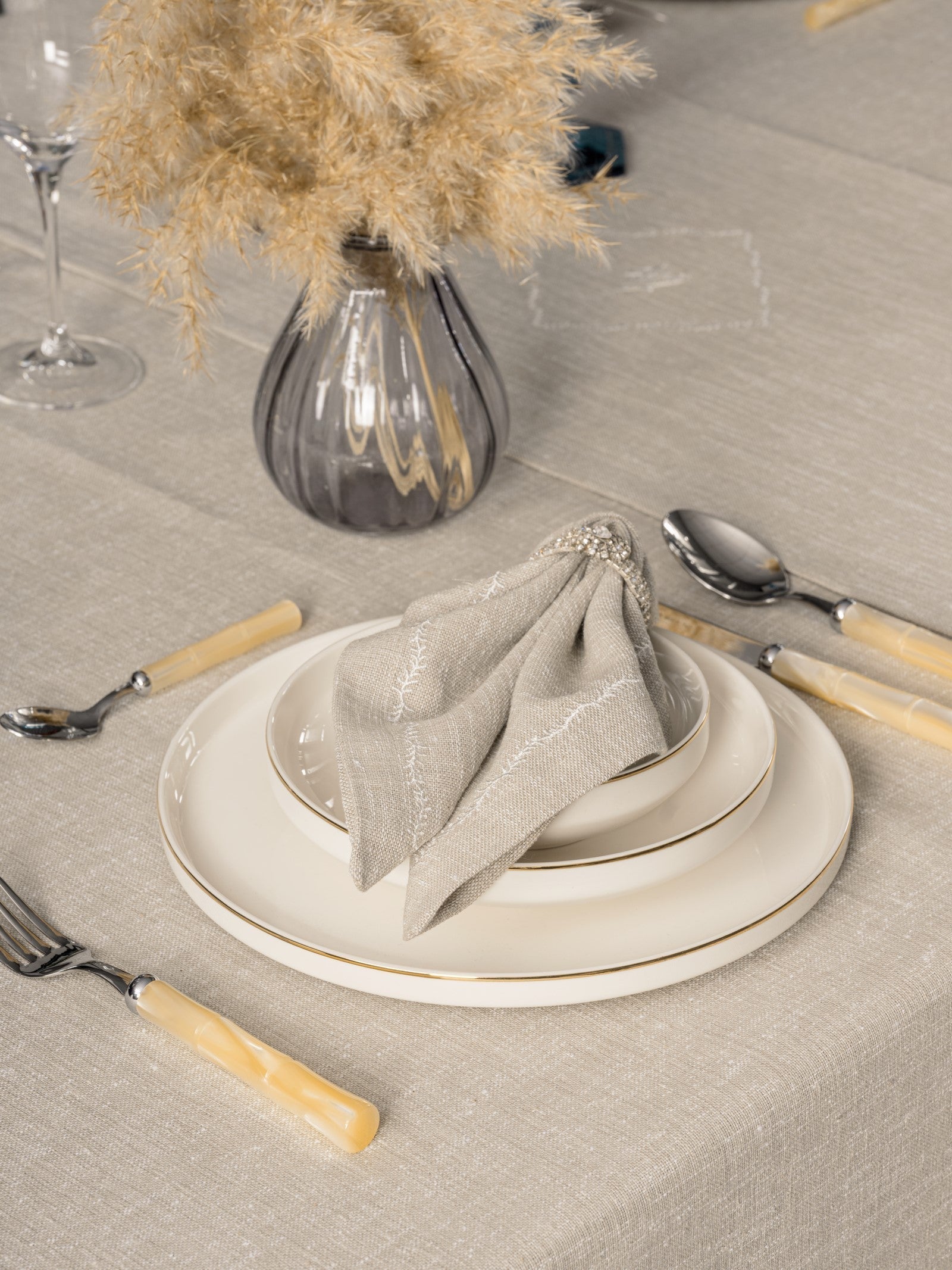 Set Fata de Masa din In Pera Pamantiu 175x240