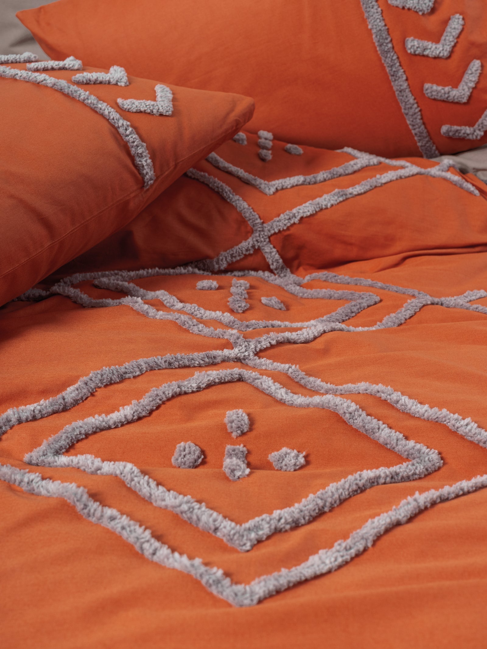 Lenjerie de Pat 2 Persoane cu Broderie Puff Liya Teracota Bej